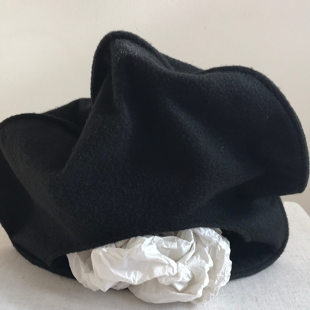Anthony Villarreal Black Transformable Hat.reserved timeinavial